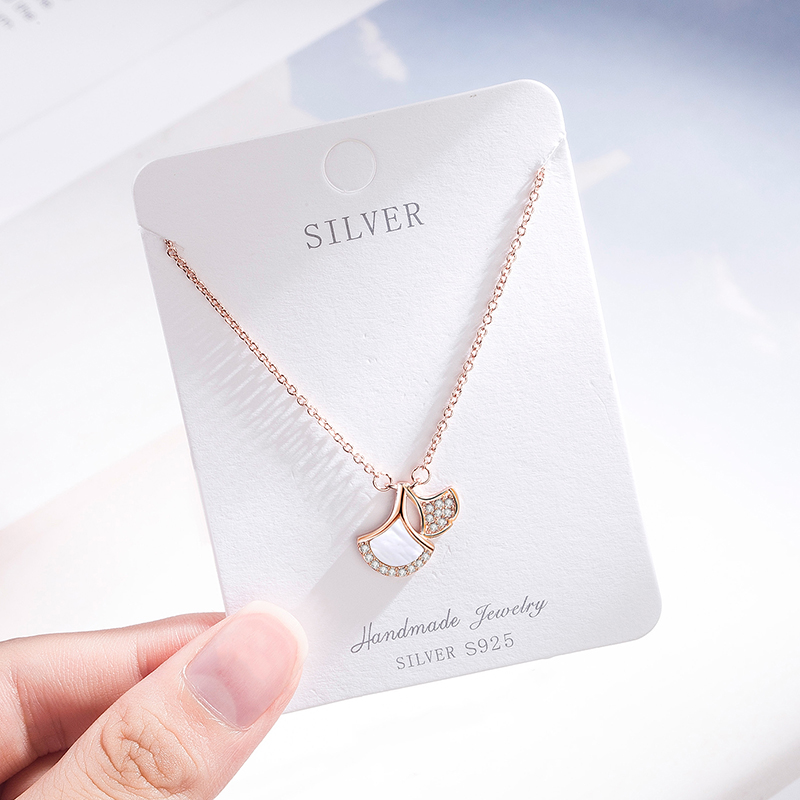 Ginkgo leaf necklace pure silver Korean version of a small fan white Sichuan fritillary shell collarbone chain to send girlfriend to remember the gift