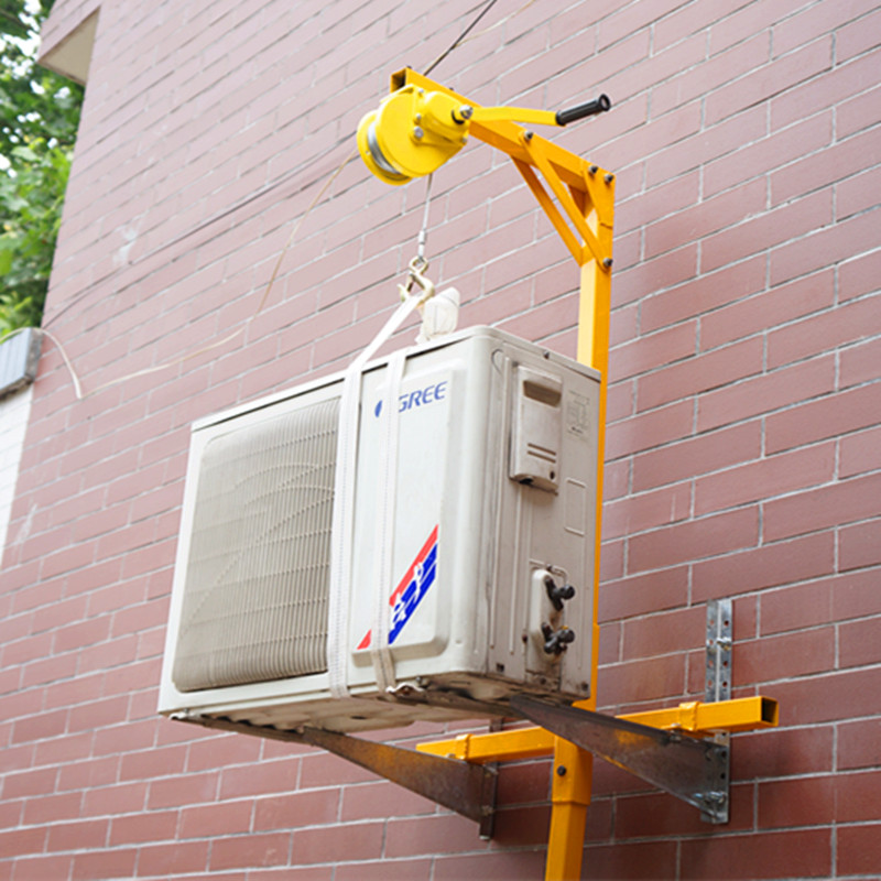 Installation hanging air conditioner outside the artifact lifting