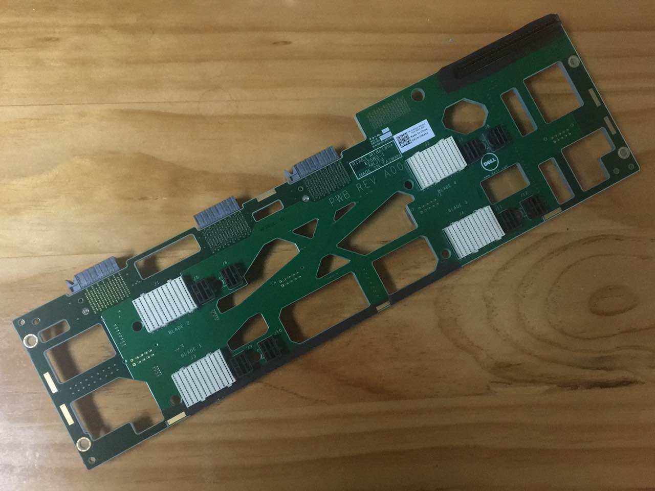 DELL Dell VRTX server Power Backboard Interface Panel Medium plate JRX42 2 5 inch