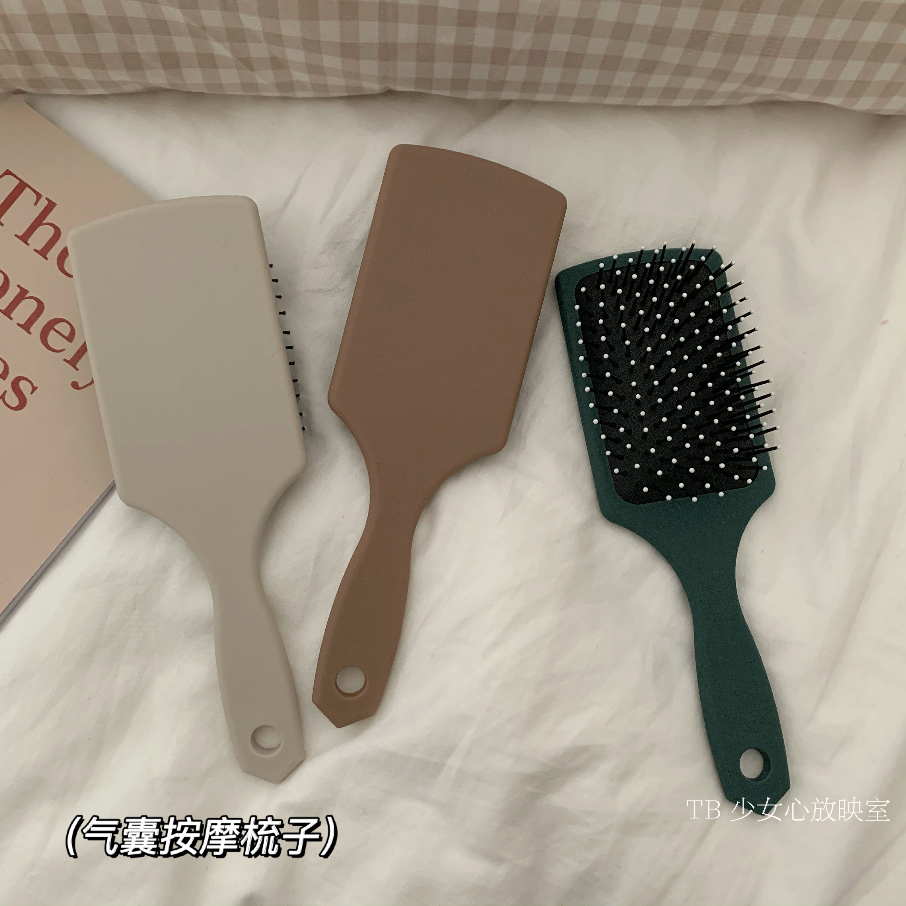 Comfortable to use ~ ins Jane approximately airbags Comb Massage Scalp Girls Homely home Air cushion Large plate Beauty hair comb