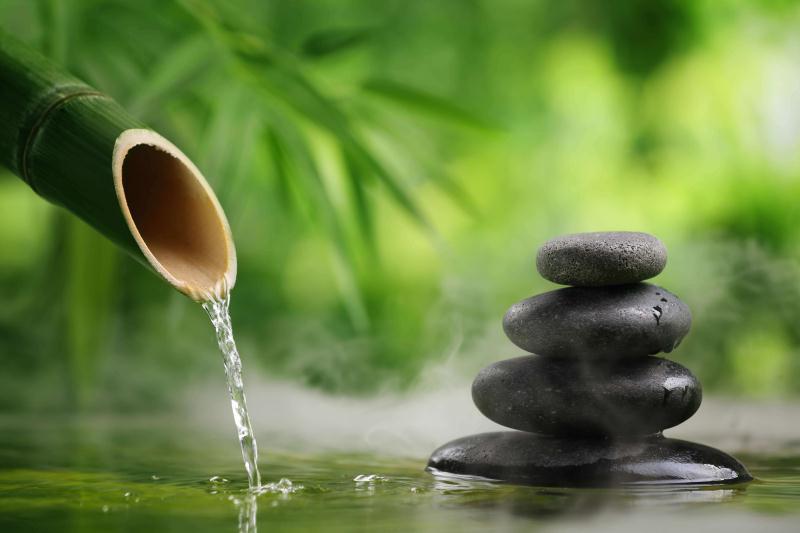 清新绿竹流水禅意