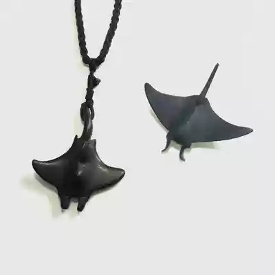 manta Liu Baxin devil fish hammer shark whale tail pendant necklace red sandalwood pendant with rope marine life pendant