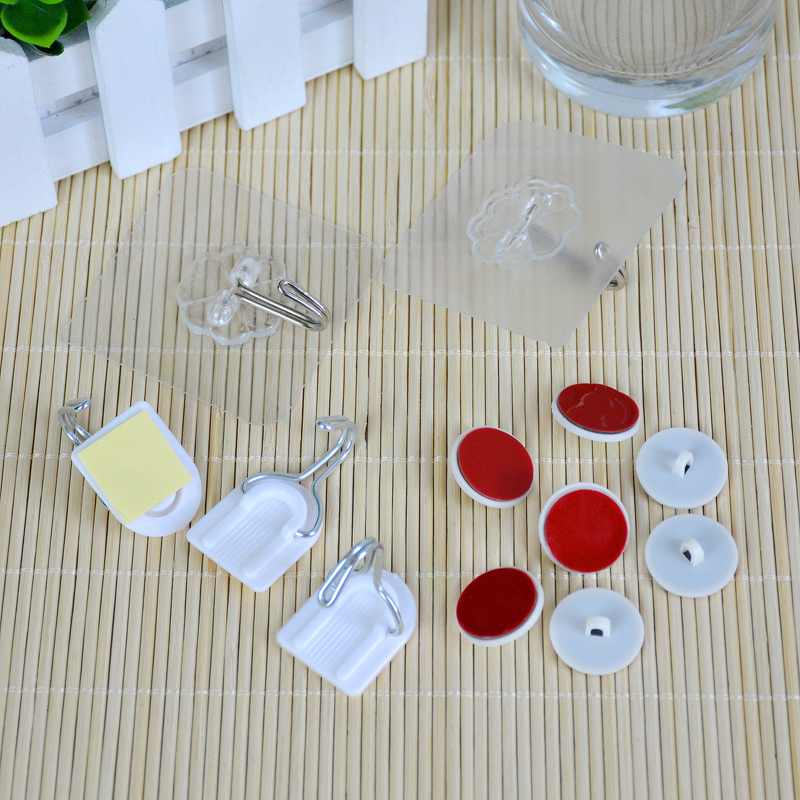 Raw Visual Little Hanging Wave Flag Decorated Christmas Ball Window Scene Archive with Ceiling Hook Ceiling