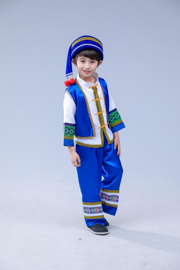 Trẻ em mới Miao trang phục bé trai trang phục thiểu số Zhuang Vân Nam Tujia cucurbit hiệu suất quần áo trang phục giáng sinh trẻ em