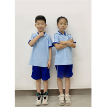 Dongcheng Sixth Primary School Xia Yun school uniform students