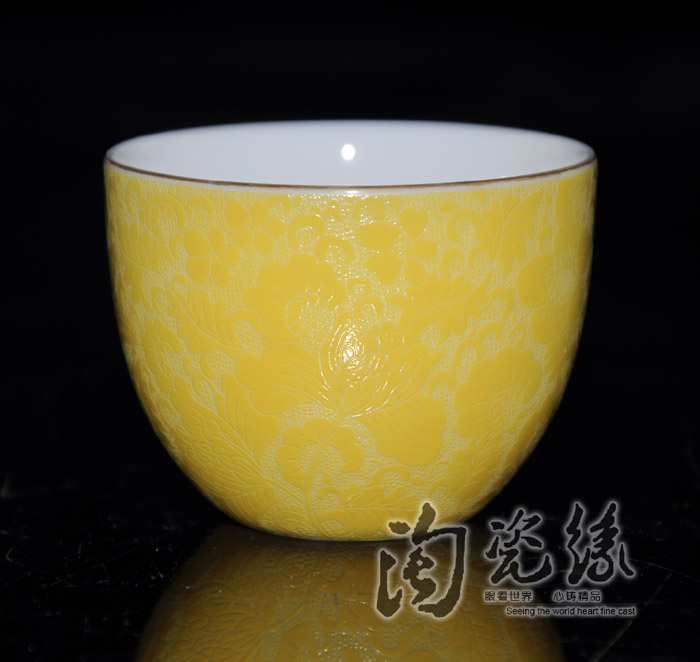 Offered home - cooked in jingdezhen porcelain tea set single cup tie way pick flowers cup tea hand - made ceramics cup