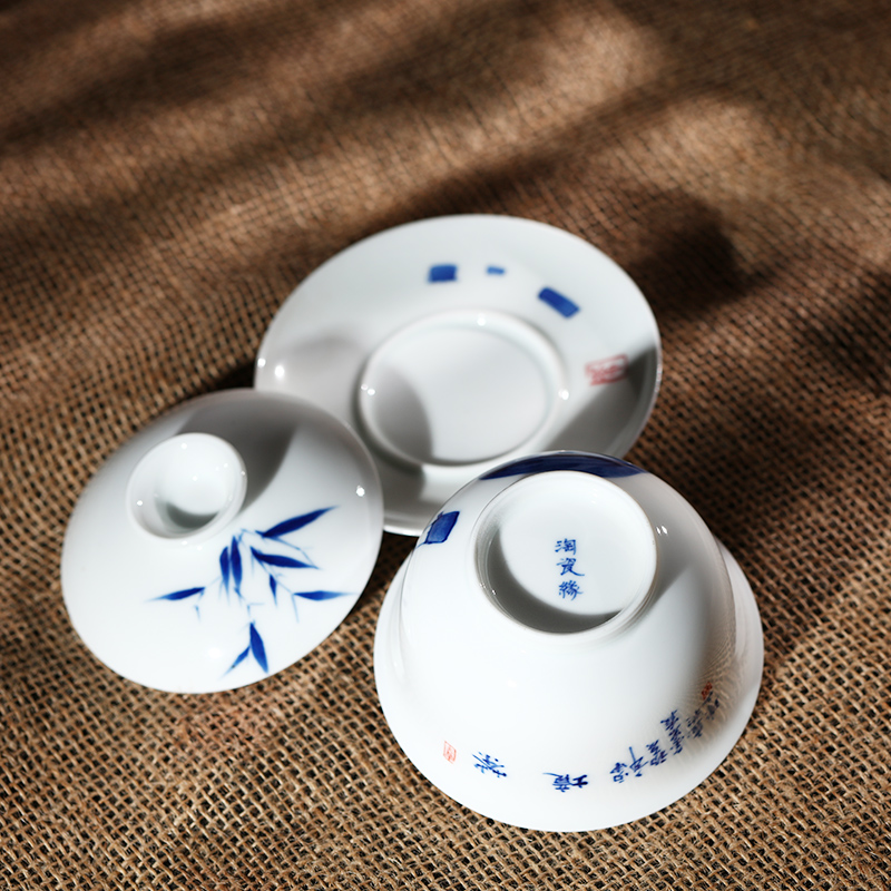 Offered home - cooked hand - made of blue and white porcelain in jingdezhen ceramics tureen tea only three cup bowl manually Jin Hongxia tea