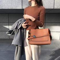 Classic cowhide premium sense commuter bag ol work professional large capacity hand-held cross-body cowhide shoulder bag same style