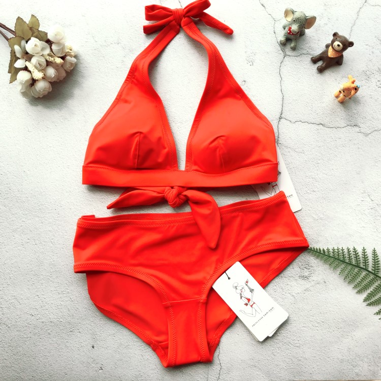 Sexy bikini ba điểm chia bikini Thời trang đơn giản không cảm giác thoải mái màu sắc nghệ thuật thử nghiệm catwalk áo tắm phụ nữ bộ đồ bơi nữ kín đáo