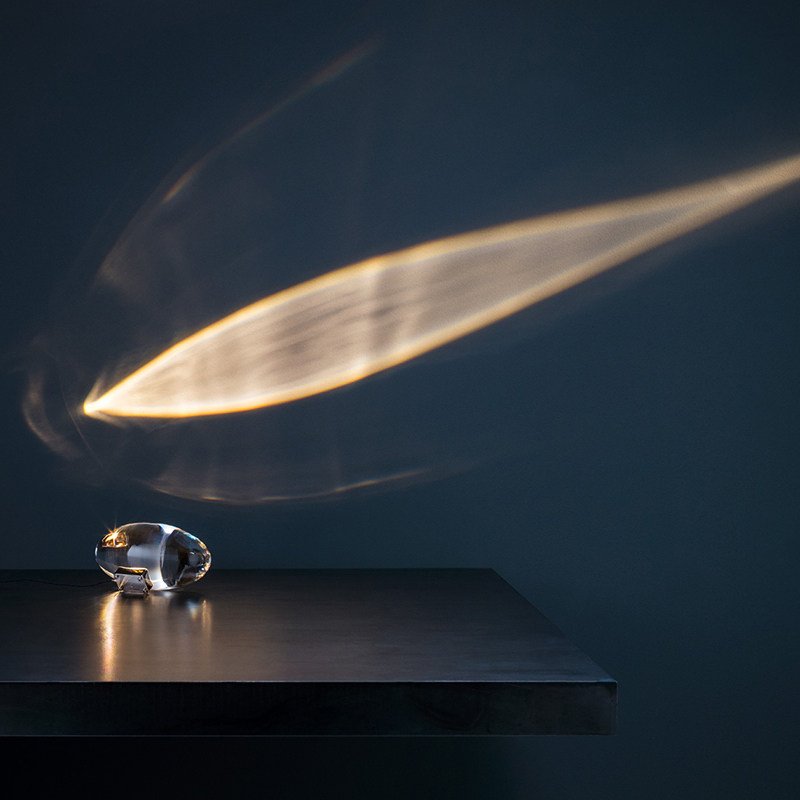 Italian designer table lamp bedroom bedside lamp living room crystal decoration atmosphere lamp girl photo projection table lamp