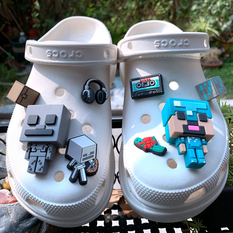 Suitable for Crocs Clogs, Decorative Shoe Charms, Cartoon Cute Minecraft Star Wars Shoe Charms Accessories