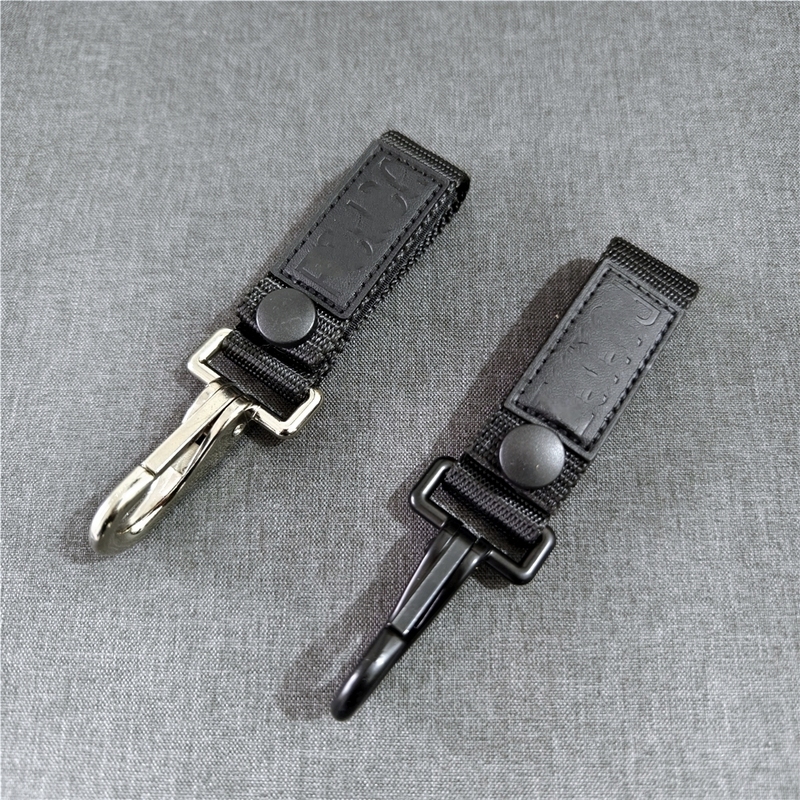 Duty Tactical Hook Gloves Hat Alloy Key Buckle Outdoor Durable Nylon Quick-Release Hook Duty Tactical Hook Gloves Hat Alloy Key Buckle Outdoor Durable Nylon Quick-Release Hook