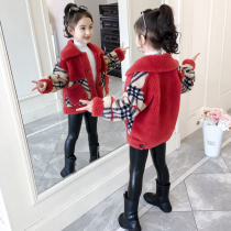 Girls lamb coat autumn and winter clothes 2021 New Korean version of net red childrens clothing in the big childrens foreign-style wool sweater tide