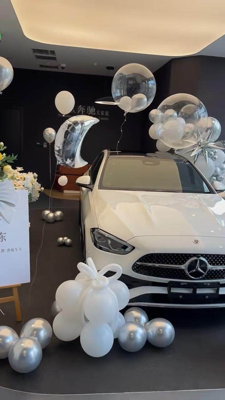 AT-018奔驰梅赛德C300提车