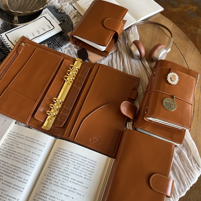 Brown Oil Wax First-Layer Cowhide Leather Notebook Genuine Leather Loose-Leaf Planner A5A6Miaa7 Tn Passport Vintage Journal Brown Oil Wax First-Layer Cowhide Leather Notebook Genuine Leather Loose-Leaf Planner A5A6Miaa7 Tn Passport Vintage Journal