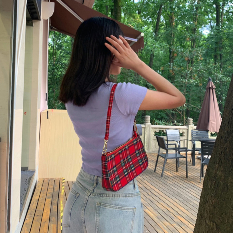 Retro baguette kẻ sọc màu đỏ nữ nhỏ sách đỏ với đoạn 2019 hè mới túi nách hoang dã - Túi xách nữ túi xách nữ juno