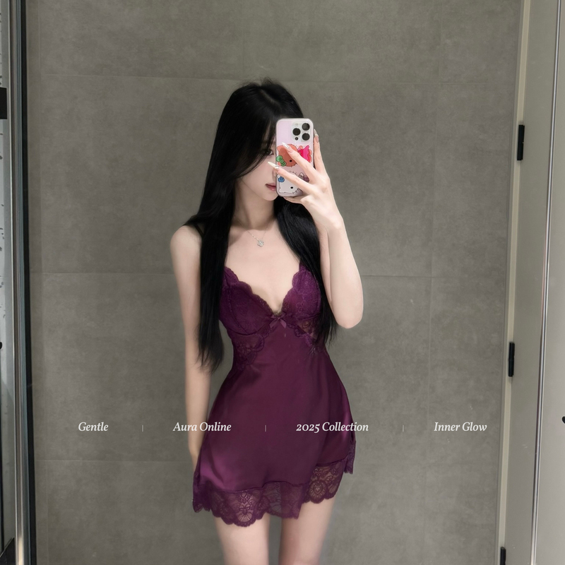 Aura* Iris Dream Dark Temperament Tight-Fitting Little Mom Style Strap Nightgown with Tie Waist, Sexy Slimming Satin Pajamas