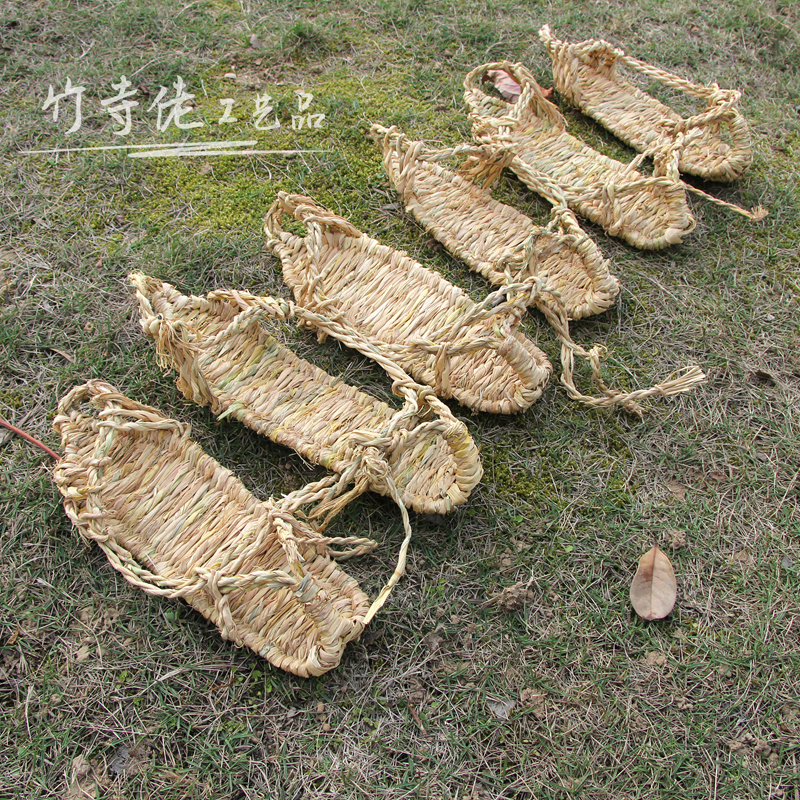 Xiangxi Traditional Handmade Straw Sandals, Straw Woven Red Army Long March Retro Sandals, Decorative Props Sandals