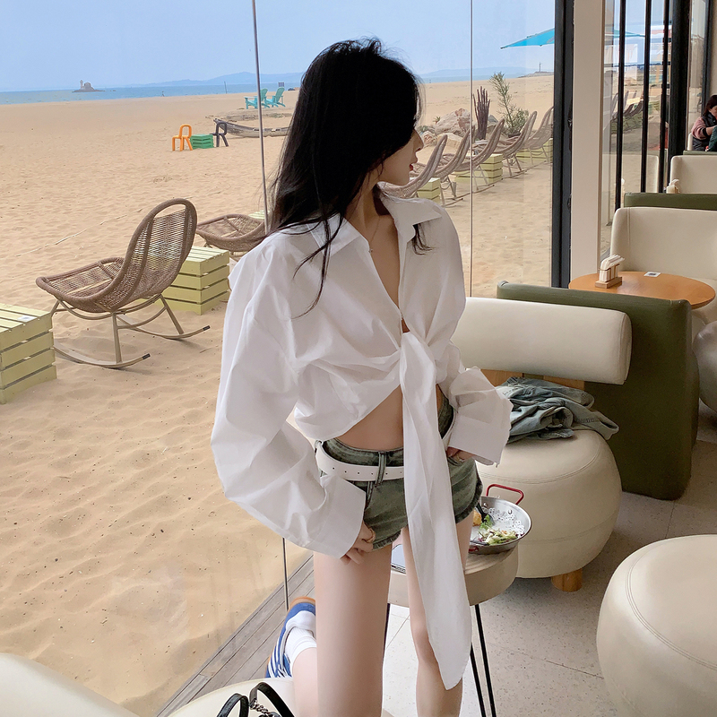 Zhou Yeye White Sun Protection Shirt for Women, Summer Hot Girl Tie-Up Short Long-Sleeve Shirt, Loose Niche Top Zhou Yeye White Sun Protection Shirt for Women, Summer Hot Girl Tie-Up Short Long-Sleeve Shirt, Loose Niche Top
