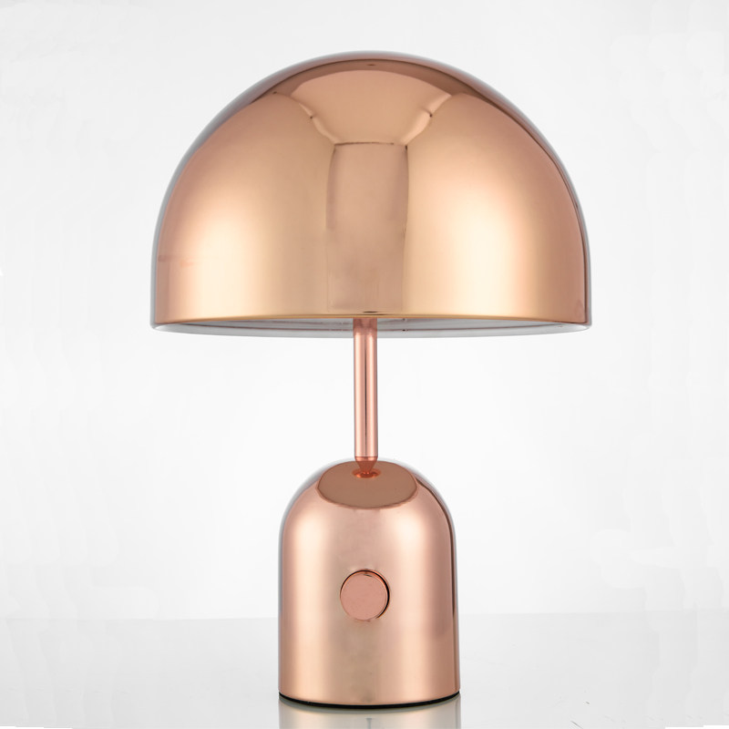 Minimalist modern light extravagant desk lamp bedside headlights bedroom living room tea table room golden table light Nordic American