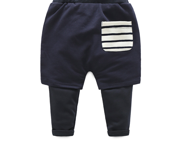 Bộ đồ thể thao cho bé mùa thu 2018 Mới cho bé trai Trẻ em mặc áo thun sọc trẻ em Fake Two Pieces Two Piece Set quần áo trẻ sơ sinh cao cấp