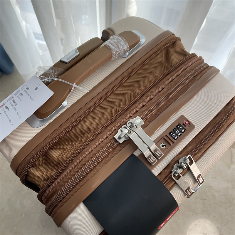 luggage it防刮耐磨萬向輪登機箱