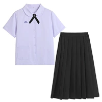 Черная цветная рубашка, галстук-бабочка