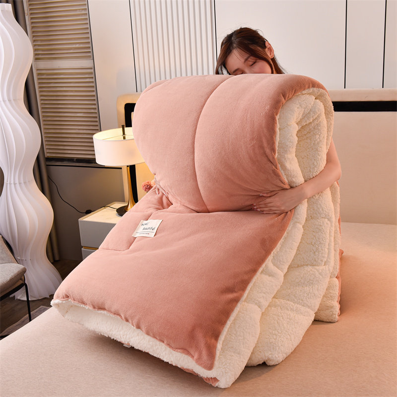 Flower Playboy pure color warm and double-sided suede thickened winter quilted home quilt with core milk suede single piece-Taobao