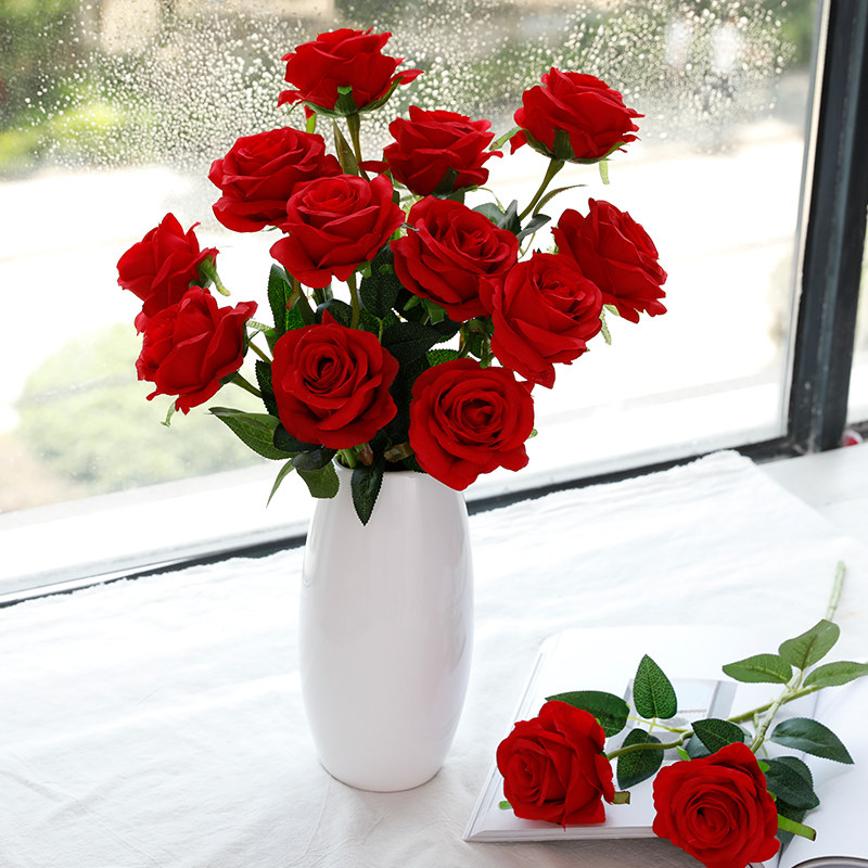 Simulation rose living room Spring Festival decoration TV cabinet flower arrangement decoration silk flower plastic fake flower bouquet dried flower ornaments