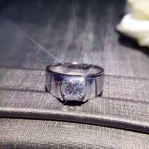 White 18K platinum jin nan Diamond Ring 1 karat diamond mens ring ring wedding engagement proposed couple dui jie