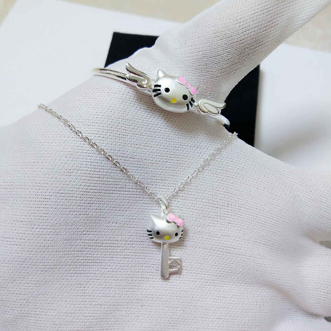 S990 bé sterling bạc vòng đeo tay hellokitty hello kitty bạc vòng đeo tay nữ con con trăng tròn món quà sinh nhật