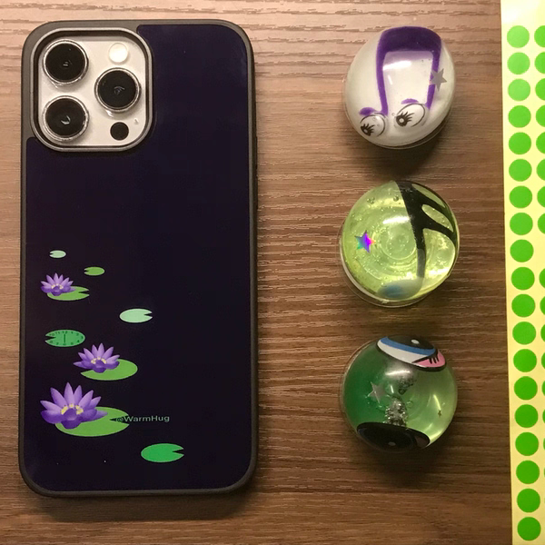 *Lotus* Apple Phone Case (Stand Not Included) *Lotus* Apple Phone Case (Stand Not Included)
