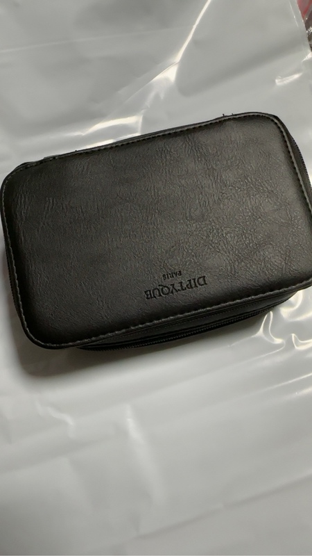 Qatar Airways First-Class Cabin Toiletry Bag and Makeup Bag with Full Set of Accessories, Including Fig Perfume