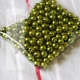 6 -миллиметровое имитация жемчужного темно -зеленого около 200 1,5 отверстия может быть проникнут