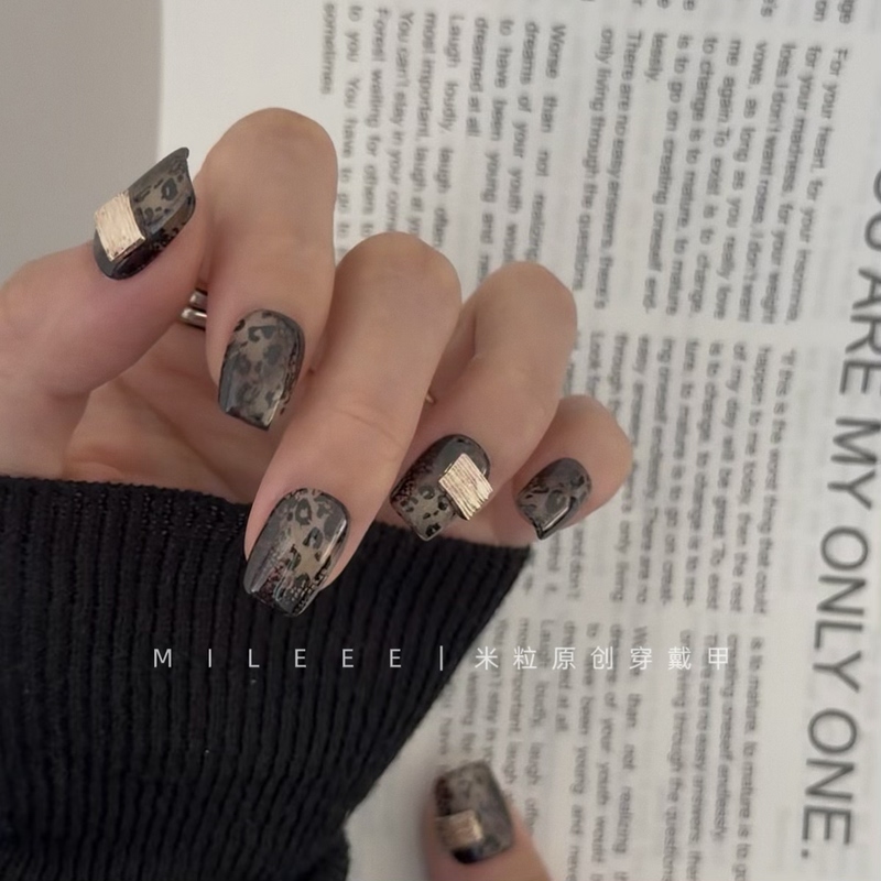 【Mili Rice Grain】Hidden Leopard Original Design Short Handmade Wearable Nails Autumn and Winter Niche High-End Texture Nail Art 【Mili Rice Grain】Hidden Leopard Original Design Short Handmade Wearable Nails Autumn and Winter Niche High-End Texture Nail Art