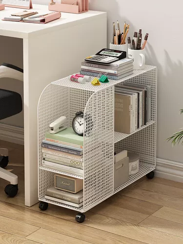 Книжная полка может переместить полку под трибунами полков.