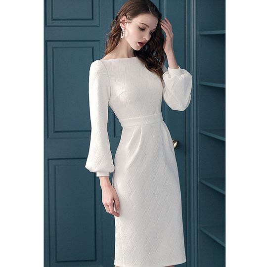 2024 new spring temperament dress long-sleeved white knitted European and American high-end big-name cold goddess style women's clothing