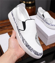 European Station Tide Card Wasabi Lefu Shoes Men Genuine Leather Medusa Embroidery 2019 Spring Summer New Fashion Little White Shoes