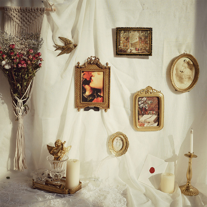 European retro decorative painting combination living room dining room American light luxury hanging painting niche art medieval nostalgic mural