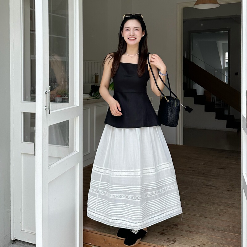 Dajessie Black Swan Elegant Waist-Cinching Strapless Midi Slim Fit Light Dress 3.28