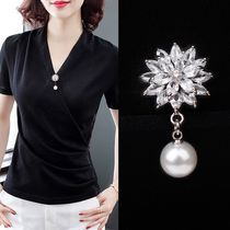 Corsage summer collar anti-light brooch accessories chest buckle anti-light buckle summer invisible light flower pin