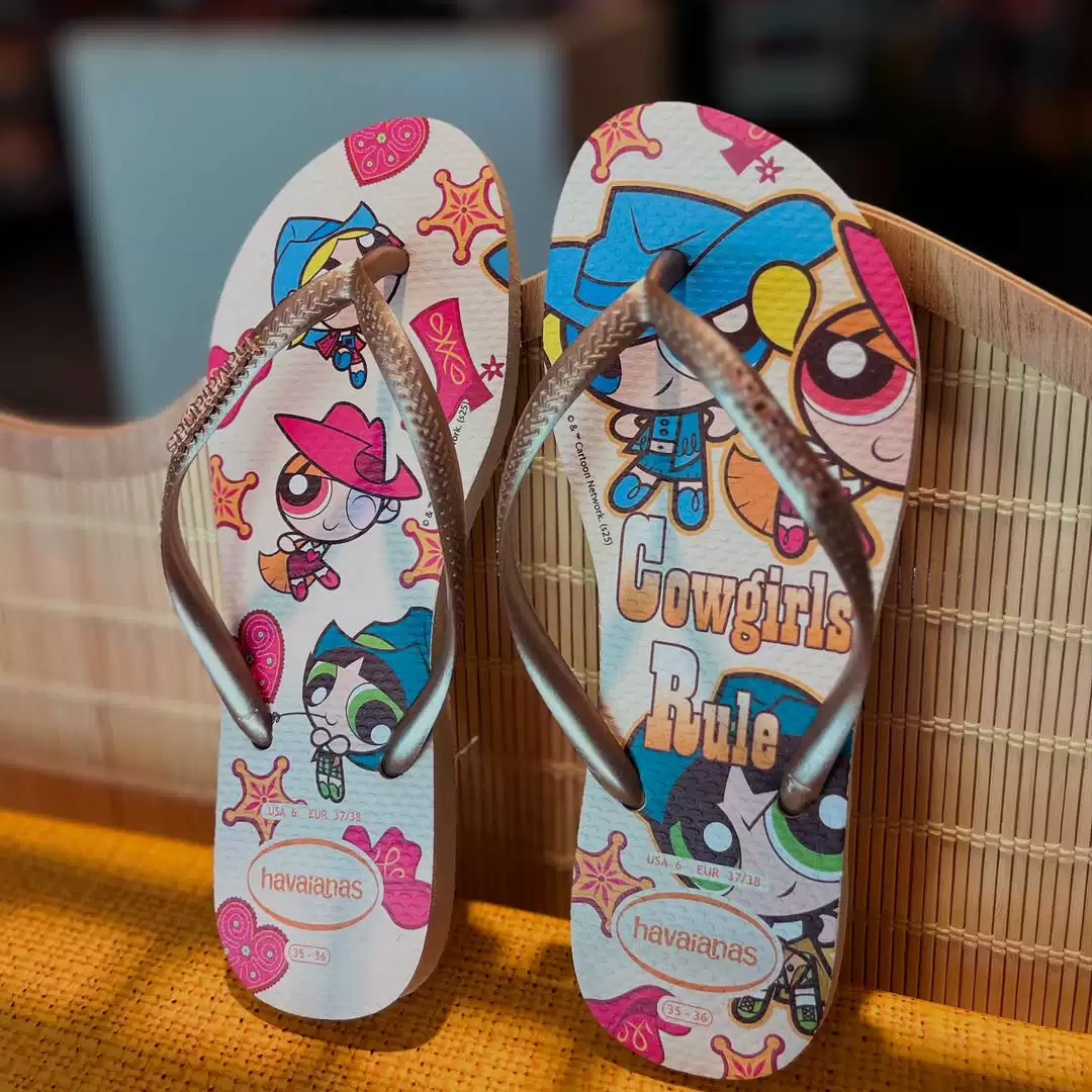 Плоские шлепанцы Havaianas DC Warner коллаборация Wonder Woman Havana, непоскользящие летние тапочки для защиты пальцев
