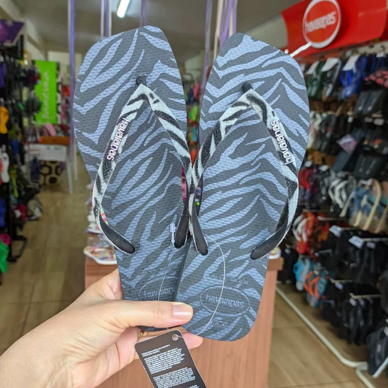 Шлепанцы Havaianas, пляжные тапочки, лебедь
