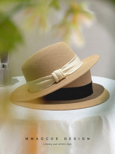 Summer Sun Protection Straw Hat for Women, Korean Style High-End Elegant Flat-Top Hat with Wide Brim for Shopping, Beach Vacation, and Sun Protection