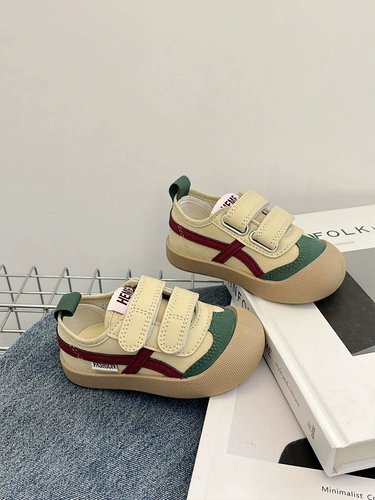 Купить товар Холщовая обувь Forrest контрастных цветов, повседневная обувь с легким носком в корейском стиле для мальчиков и девочек, повседневные кроссовки