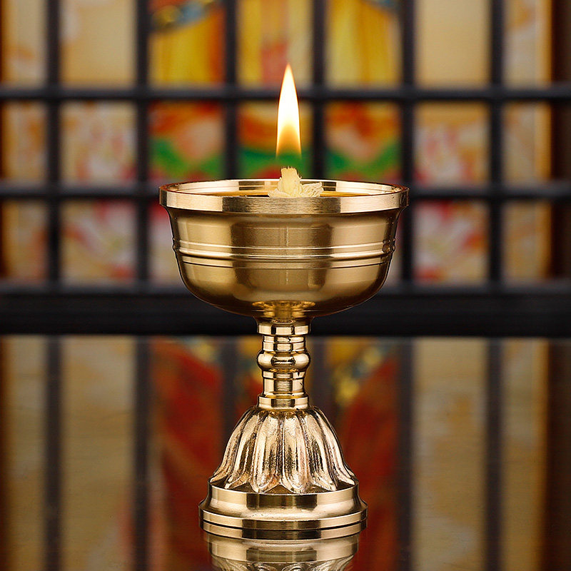 Pure copper lotus crisp oil lamp dedicated to the Buddha's candle base Indoor home Buddha Former for the lamp Buddha oil lamp Buddha Supplies