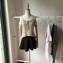 Upper body is beautiful ~ summer Outer single beauty Hook Flowers Sexy Dew shoulder ensemble lead long-sleeved needle cardiovert hoodie