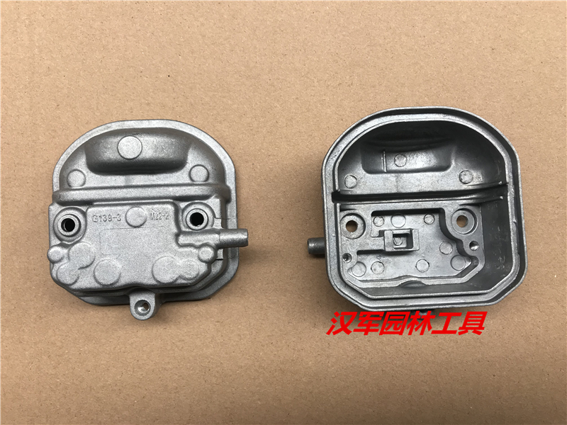 Four stroke lawn mower brush mower lawn mower harvester Honda GX35 HS140FA accessories cylinder head