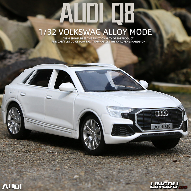 Audi Q8 alloy car model 1:36 boy metal return power toy open door emulation car model child gift