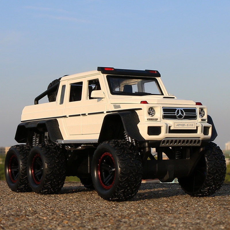 Mercedes-Benz Big G car model simulation large pickup truck Alloy car Six-wheel shock absorber metal car Boy toy car